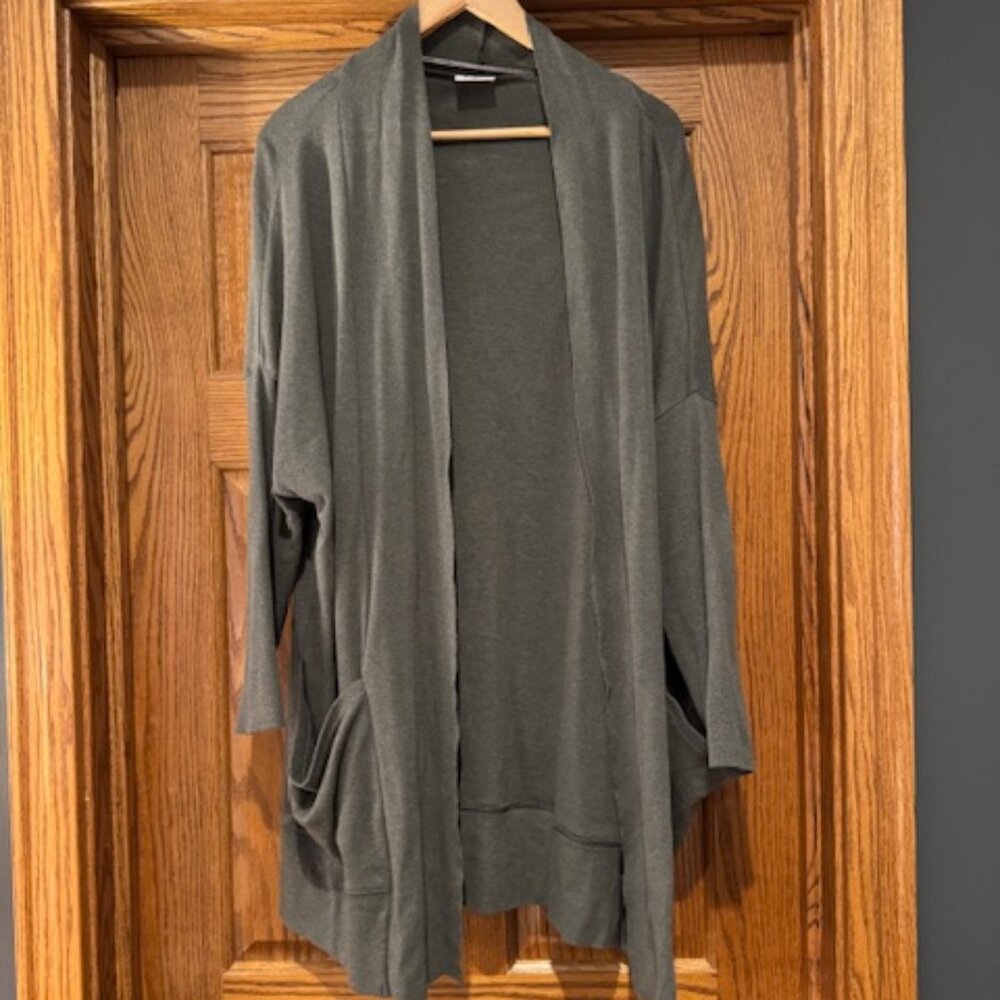 Pact cardigan in pine green